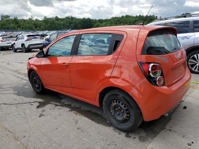 1G1JA6SG8D4218323 - 2013 CHEVROLET SONIC LS ORANGE photo 2