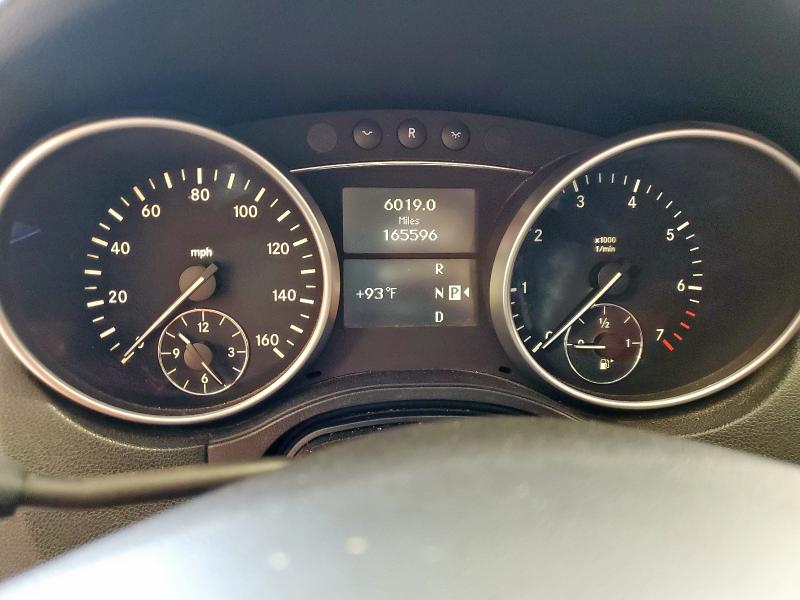 4JGBB8GB3BA683961 - 2011 MERCEDES-BENZ ML 350 4MATIC WHITE photo 9