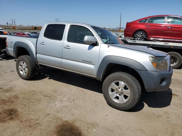 5TEJU62N66Z310747 - 2006 TOYOTA TACOMA DOUBLE CAB PRERUNNER SILVER photo 4