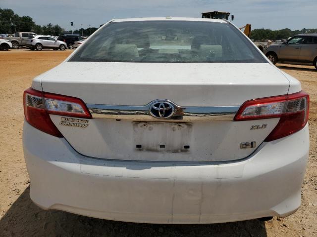 4T1BD1FK8DU076877 - 2013 TOYOTA CAMRY HYBRID WHITE photo 6