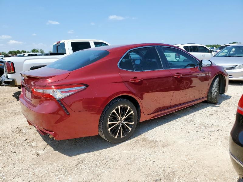 4T1B11HK3JU620137 - 2018 TOYOTA CAMRY L Qırmızı foto 3