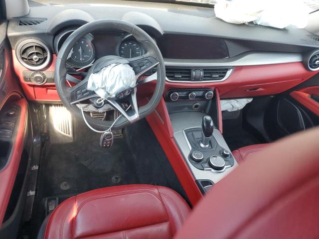 ZASFAKPN9J7B85976 - 2018 ALFA ROMEO STELVIO SPORT ნაცრისფერი ფოტო 8