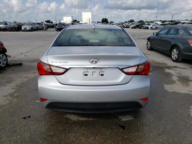 5NPEB4AC2EH838010 - 2014 HYUNDAI SONATA GLS SILVER photo 6