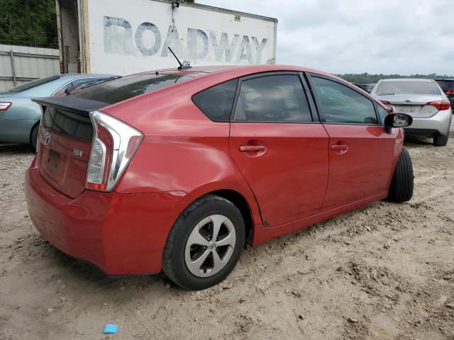 JTDKN3DUXC1582907 - 2012 TOYOTA PRIUS RED photo 3