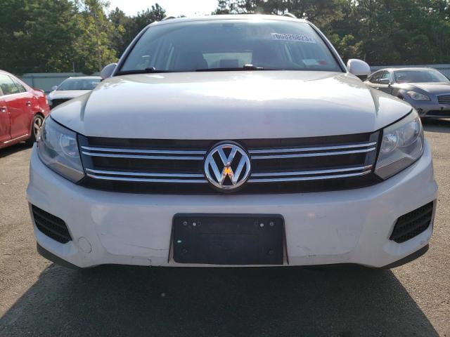 WVGBV7AX5HK028547 - 2017 VOLKSWAGEN TIGUAN S WHITE photo 5