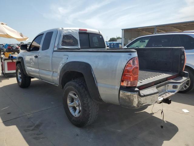5TETU62N05Z006630 - 2005 TOYOTA TACOMA PRERUNNER ACCESS CAB SILVER photo 2