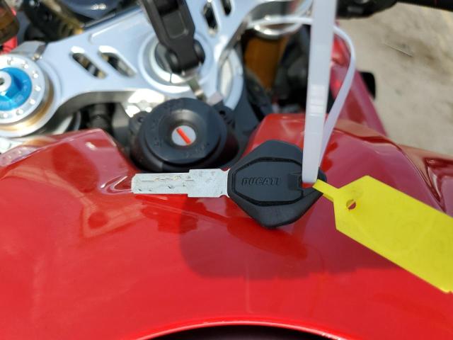 ZDMDAGZW4RB008882 - 2024 DUCATI PANIGALE V4 R RED photo 8