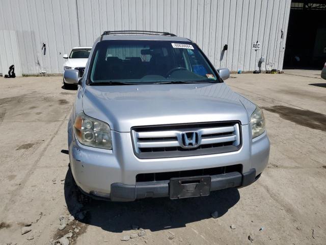 2HKYF18666H549374 - 2006 HONDA PILOT EX SILVER photo 5