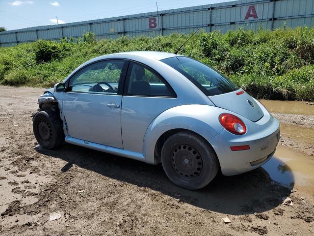 3VWPG3AG0AM002088 - 2010 VOLKSWAGEN NEW BEETLE SILVER photo 2