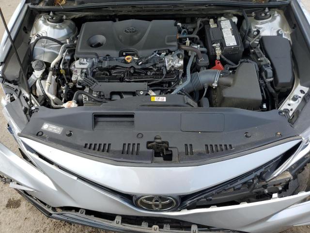 4T1C11AK2NU689230 - 2022 TOYOTA CAMRY LE SILVER photo 11