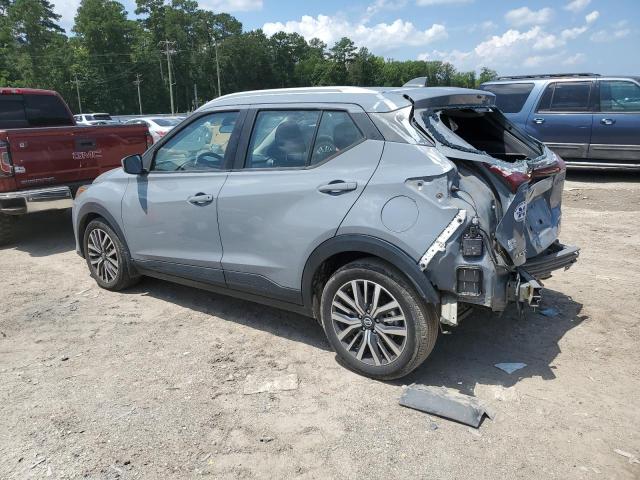 3N1CP5CVXML508209 - 2021 NISSAN KICKS SV SILVER photo 2