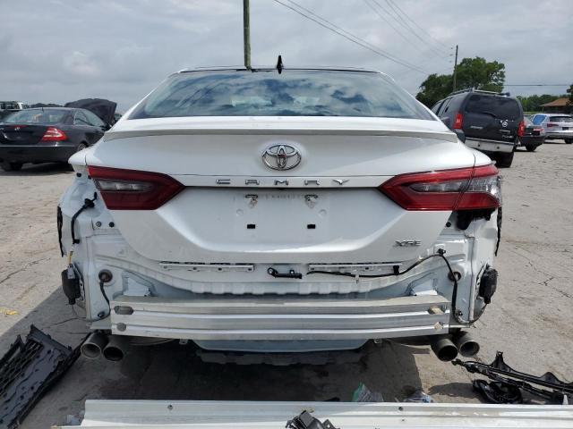 4T1K61AK7RU841344 - 2024 TOYOTA CAMRY XSE أبيض صورة 6