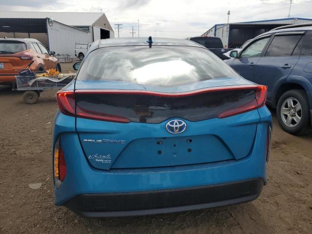 JTDKARFP9J3069963 - 2018 TOYOTA PRIUS PRIM ტურკოუსი ფოტო 6