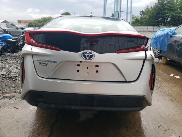 JTDKARFP1J3103281 - 2018 TOYOTA PRIUS PRIM 银色 照片 6