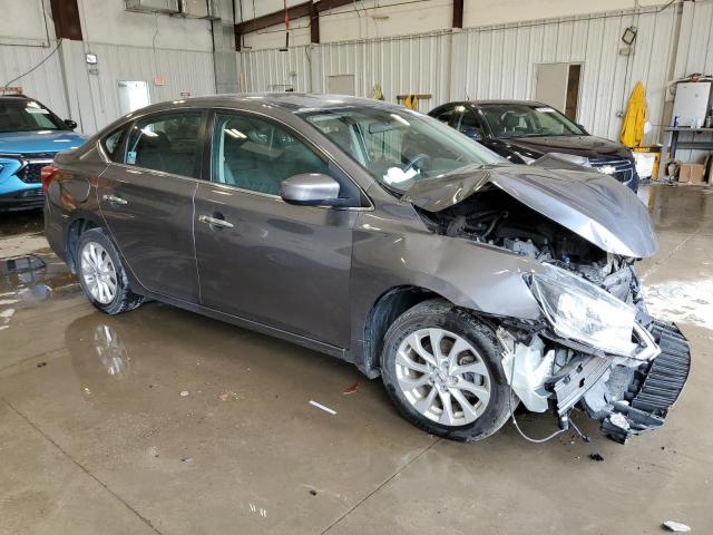 3N1AB7AP7JY288208 - 2018 NISSAN SENTRA S Grau Foto 4