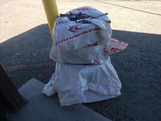 4S3BH675017677466 - 2001 SUBARU LEGACY OUTBACK AWP 双色 照片 13