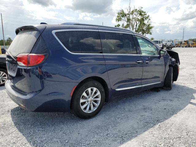 2C4RC1BG3JR354682 - 2018 CHRYSLER PACIFICA TOURING L BLUE photo 3