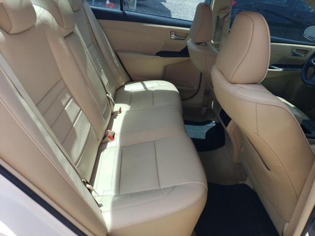 4T1BF1FK6GU157357 - 2016 TOYOTA CAMRY LE WHITE photo 10