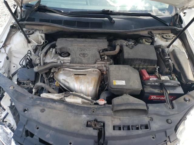 4T1BF1FK6GU157357 - 2016 TOYOTA CAMRY LE WHITE photo 11