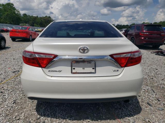 4T1BF1FK6GU157357 - 2016 TOYOTA CAMRY LE WHITE photo 6