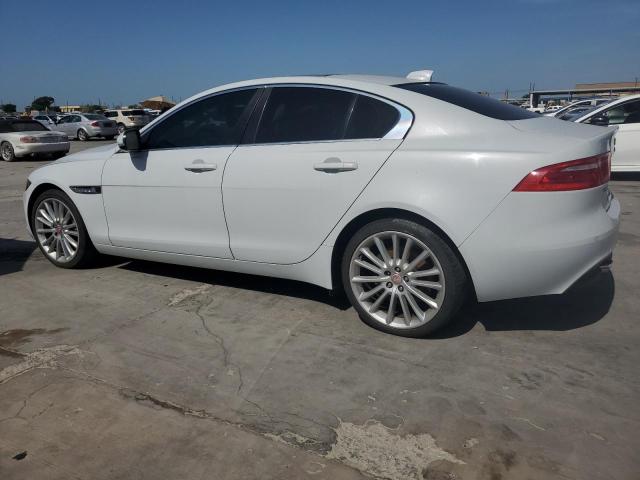 SAJAH4BV9HA946571 - 2017 JAGUAR XE FIRST EDITION WHITE photo 2