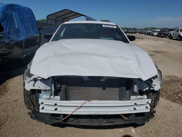 1ZVBP8AM3E5309845 - 2014 FORD MUSTANG WHITE photo 5