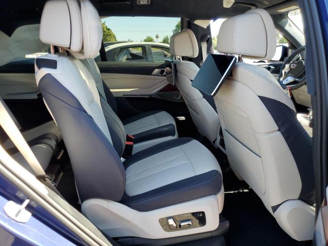 5UXCX6C12N9L37187 - 2022 BMW X7 ALPINA XB7 BLUE photo 11
