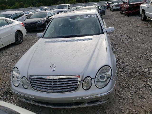 WDBUF26J55A703234 - 2005 MERCEDES-BENZ E 320 CDI GRAY photo 5