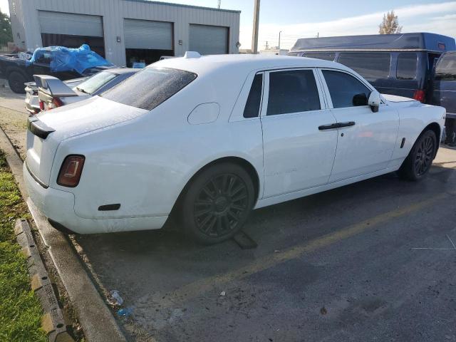 SCA687S5XKU104678 - 2019 ROLLS-ROYCE PHANTOM თეთრი ფოტო 3