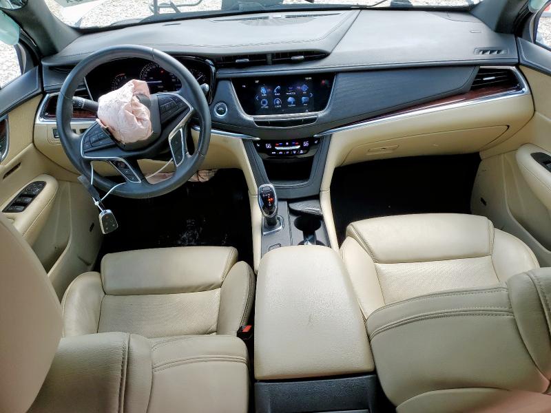 1GYKNBRS0HZ315229 - 2017 CADILLAC XT5 LUXURY WHITE photo 8