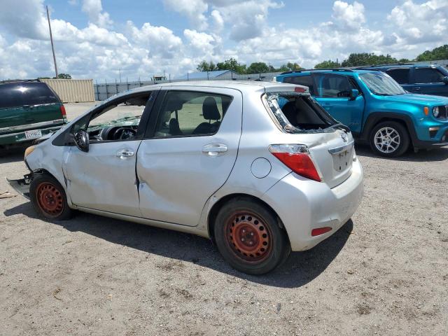 JTDKTUD30CD531966 - 2012 TOYOTA YARIS SILVER photo 2