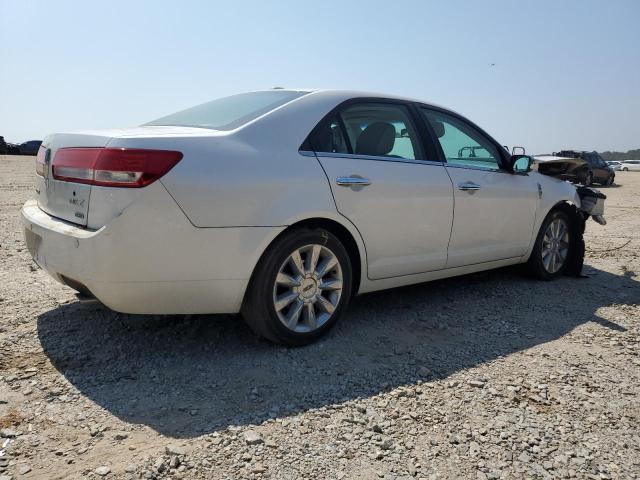 3LNHL2JC2AR652789 - 2010 LINCOLN MKZ WHITE photo 3