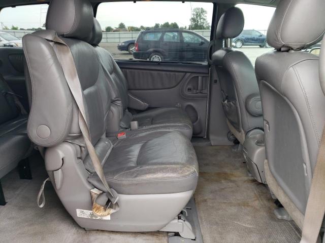 5TDBA22C15S036485 - 2005 TOYOTA SIENNA XLE WHITE photo 11