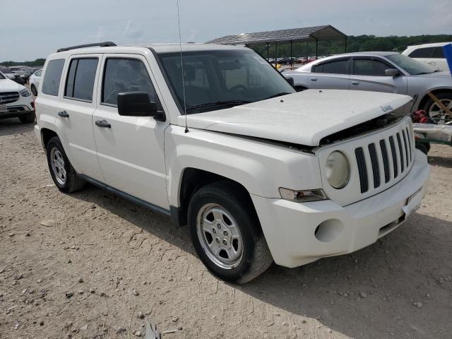 1J4FT28B69D121943 - 2009 JEEP PATRIOT SPORT WHITE photo 4