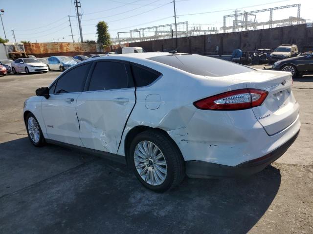 3FA6P0UU3GR251498 - 2016 FORD FUSION S HYBRID WHITE photo 2