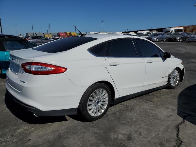 3FA6P0UU3GR251498 - 2016 FORD FUSION S HYBRID WHITE photo 3