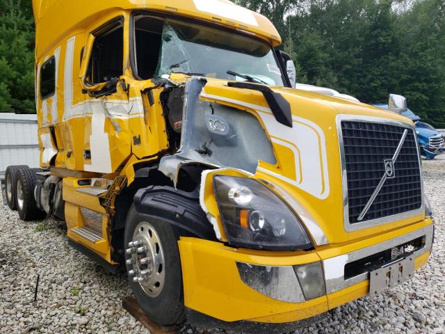 4V4N99EH6GN958964 - 2016 VOLVO VN VNL YELLOW photo 9