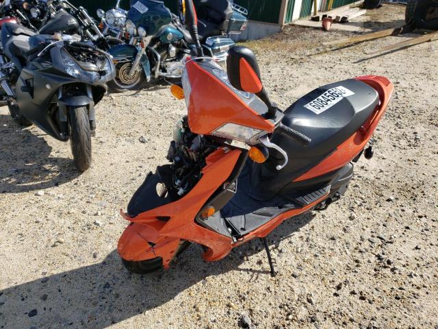 RFBV1J133EB140558 - 2014 KYMCO USA INC MOVIE 150 ORANGE photo 2