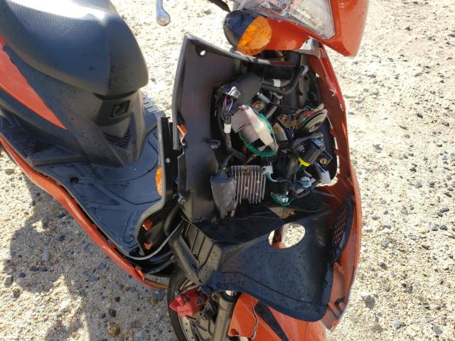 RFBV1J133EB140558 - 2014 KYMCO USA INC MOVIE 150 ORANGE photo 9