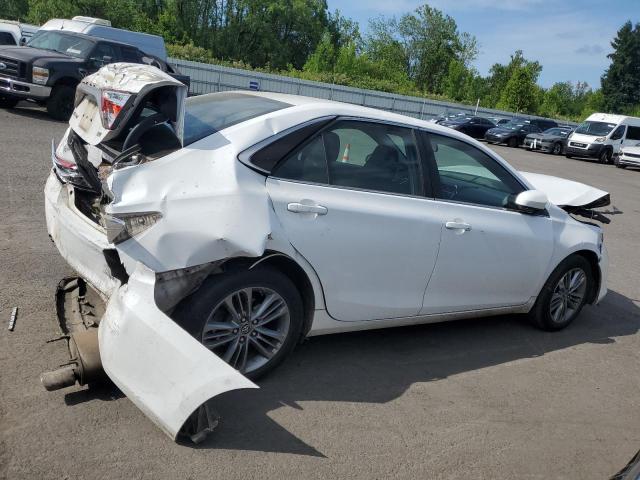 4T1BF1FKXFU033638 - 2015 TOYOTA CAMRY LE 白色 照片 3