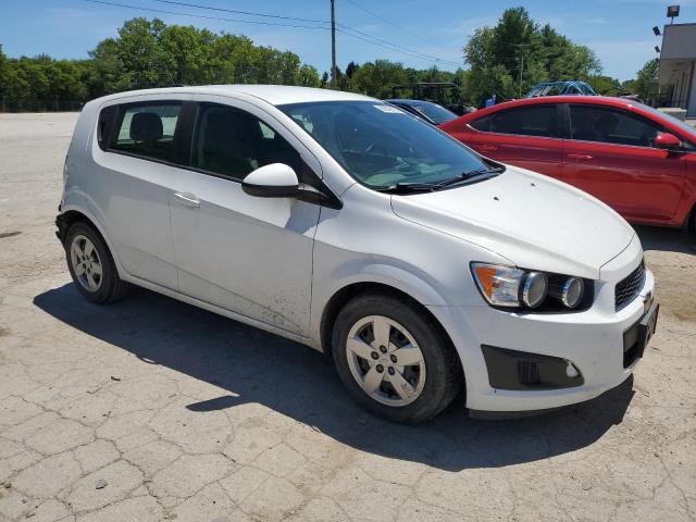 1G1JA6SH6G4177106 - 2016 CHEVROLET SONIC LS WHITE photo 4