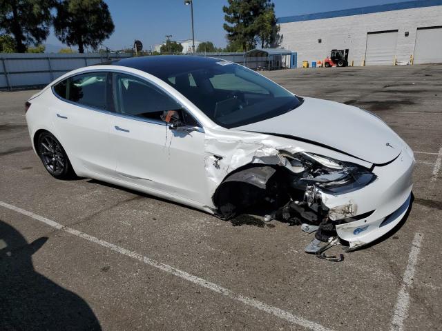 5YJ3E1EA1LF612686 - 2020 TESLA MODEL 3 თეთრი ფოტო 4