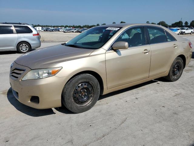 4T1BF3EK5BU635287 - 2011 TOYOTA CAMRY BASE GOLD photo 1