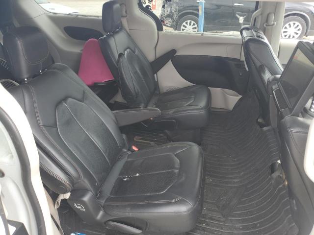 2C4RC1EG6JR144265 - 2018 CHRYSLER PACIFICA TOURING L PLUS WHITE photo 11