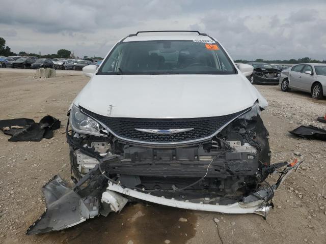 2C4RC1EG6JR144265 - 2018 CHRYSLER PACIFICA TOURING L PLUS WHITE photo 5