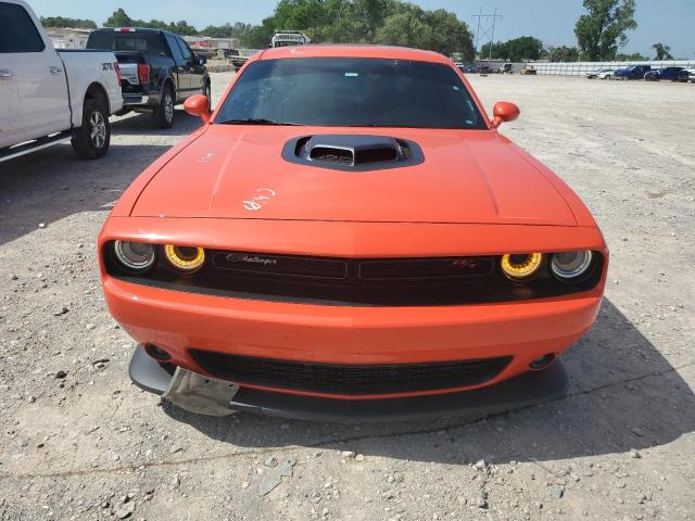 2C3CDZFJ8NH237784 - 2022 DODGE CHALLENGER R/T SCAT PACK ORANGE photo 5