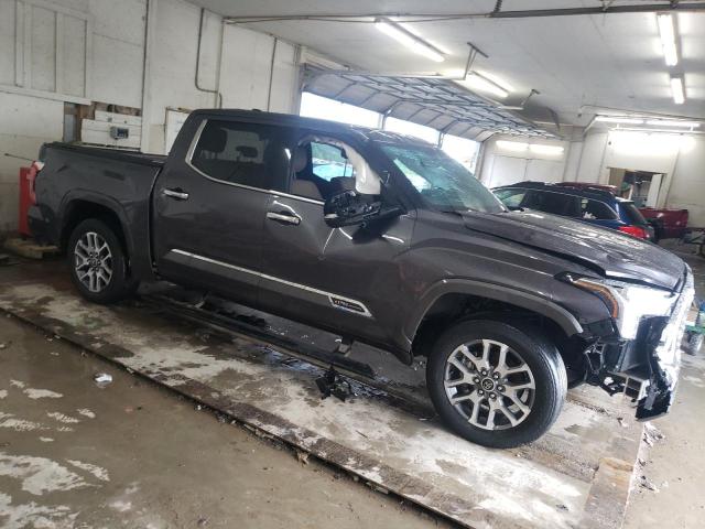 5TFMA5DB5NX024249 - 2022 TOYOTA TUNDRA CREWMAX PLATINUM GRAY photo 4