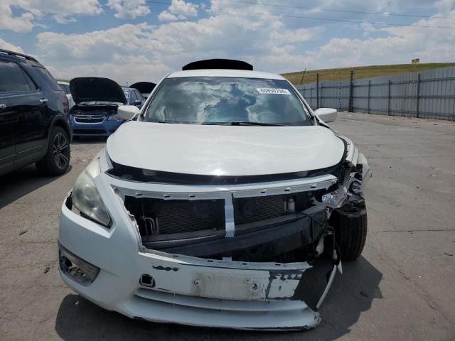 1N4AL3AP6FN865937 - 2015 NISSAN ALTIMA 2.5 WHITE photo 5