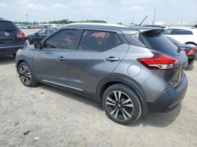 3N1CP5CUXJL497182 - 2018 NISSAN KICKS S GRAY photo 2