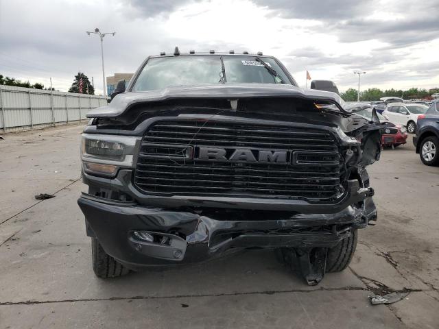 3C6UR5FJ7NG392912 - 2022 RAM 2500 LARAMIE BLACK photo 5